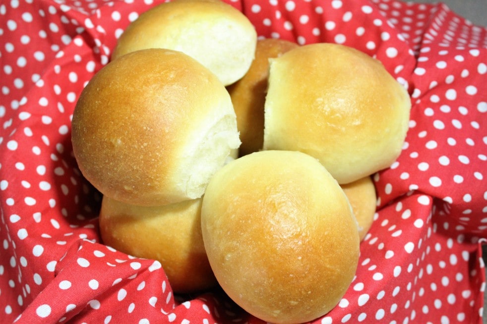 Super Soft Yeast Rolls Mindy's Cooking Obsession