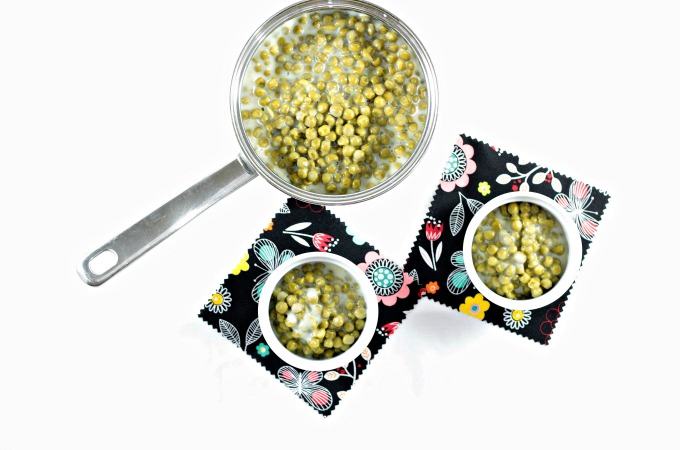 This Creamed Peas recipe will have your kids begging for peas. Canned peas, butter, milk, and sugar transform canned peas into a dish everyone will love.