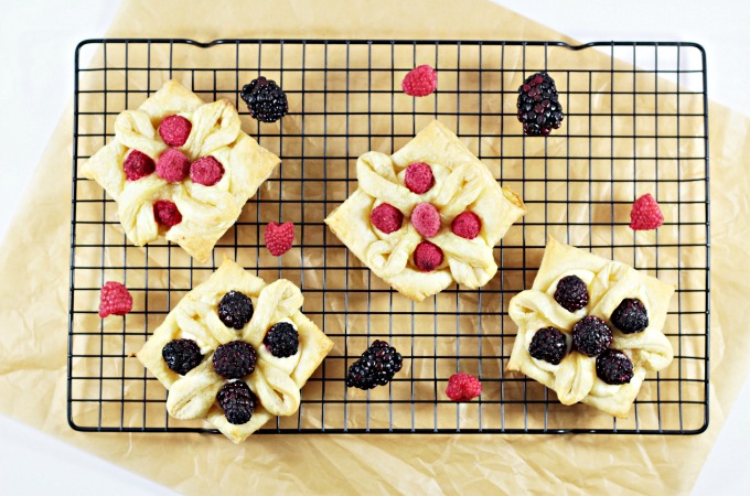 lemon-berry-puff-pastry