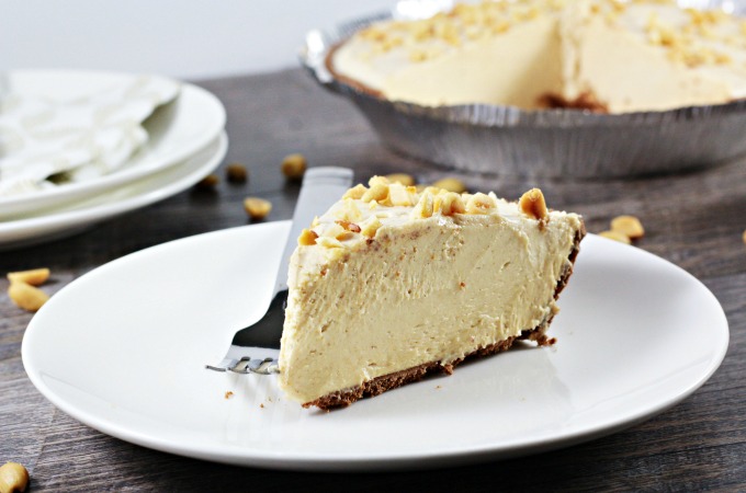 This 6 ingredient no bake Peanut Butter Pie features chocolate crust, Cool Whip, cream cheese, powdered sugar, chopped nuts and of course, peanut butter. 