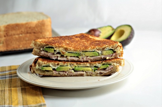 Grilled Turkey Avocado Ranch Cream Cheese Sandwich makes a quick, healthy and tasty lunch or dinner. Why go to the deli when you can make this at home?