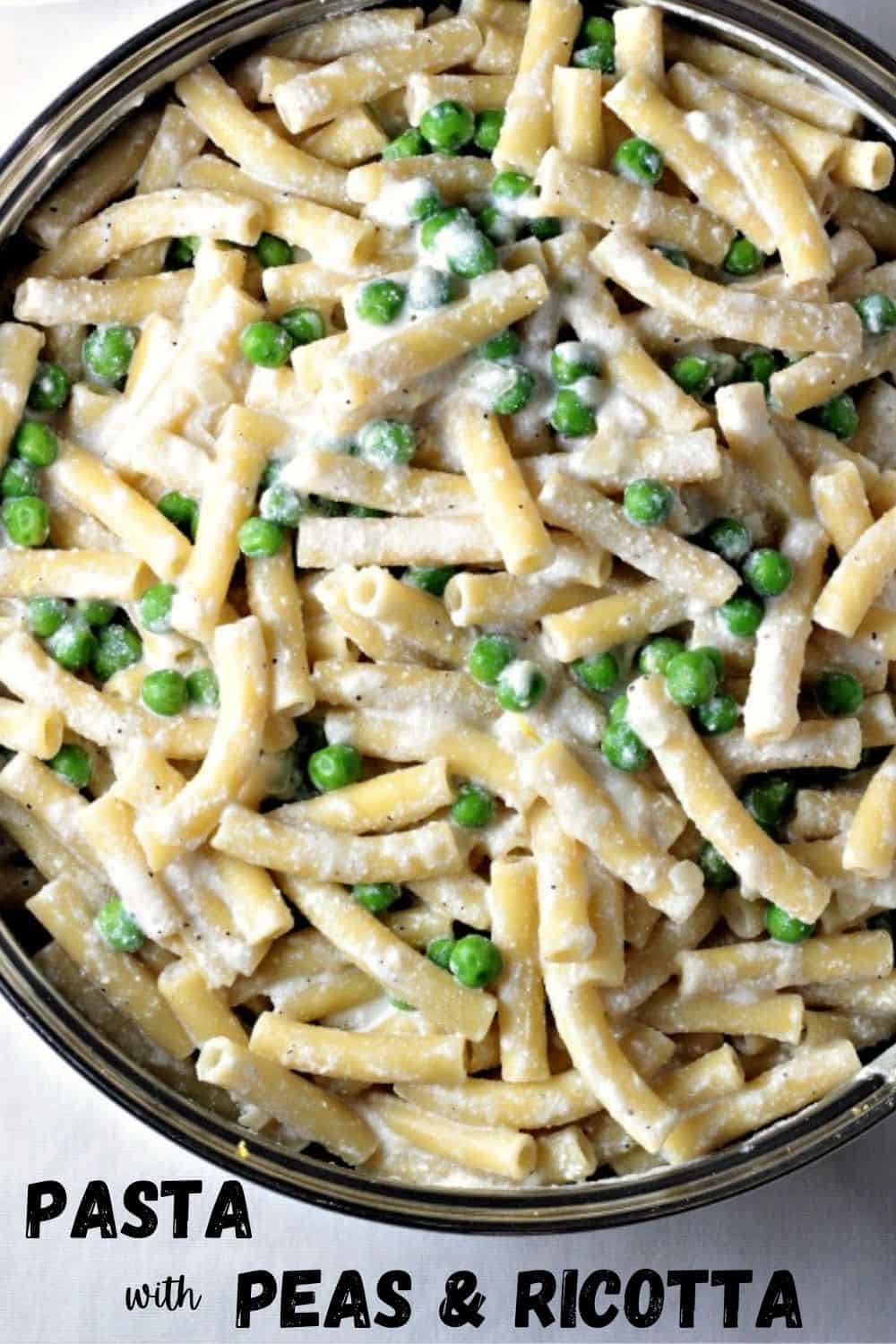 Pasta with Peas and Ricotta features olive oil, butter, ziti, chicken broth, Ricotta, Parmesan, frozen peas, lemon, shallots and garlic. via @mindyscookingobsession
