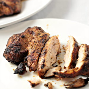 Chipotle Style Grilled Chicken Thighs are marinated in herbs and spices and then grilled to perfection. Great alone, in burritos, bowls, or tacos.
