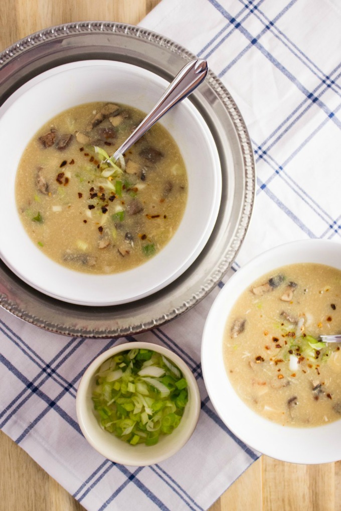 16 Seriously Satisfying Soup & Stew Recipes features everything from chicken soup to stew to chili to vegetarian soups to curry. Perfect for fall or winter!