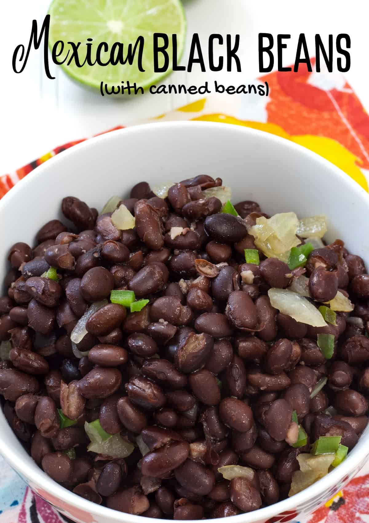 Easy Mexican Black Beans recipe (with canned beans) make the perfect quick, healthy and delicious side dish to go with any Mexican meal. via @mindyscookingobsession