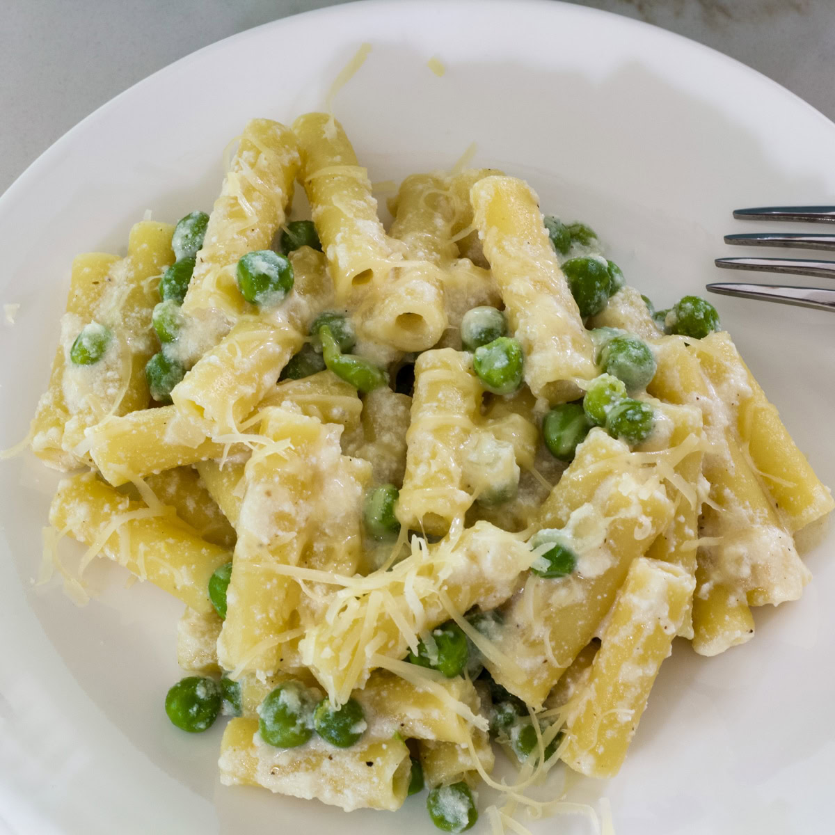 easy-alfredo-chicken-pasta-broccoli-story-mindy-s-cooking-obsession