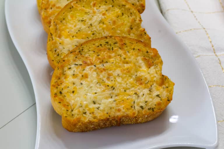 Air Fryer Frozen Garlic Bread (Texas Toast or loaf) Mindy's Cooking Obsession
